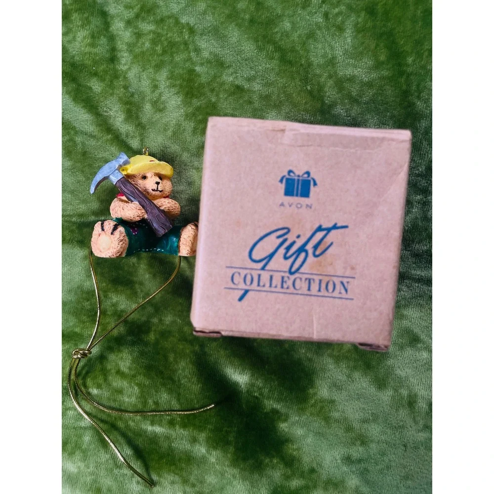 Avon Handyman Teddy Ornament 1997 Gift‎ Collection Holiday Bear